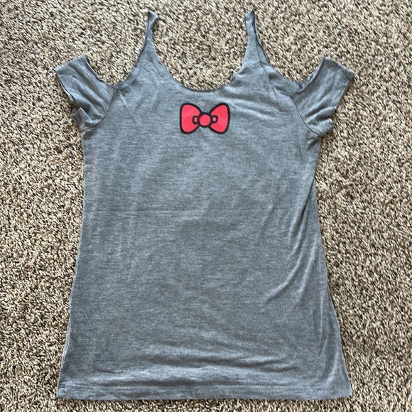 VANS x HELLO KITTY Cold Shoulder Shirt - Picture 5 of 6